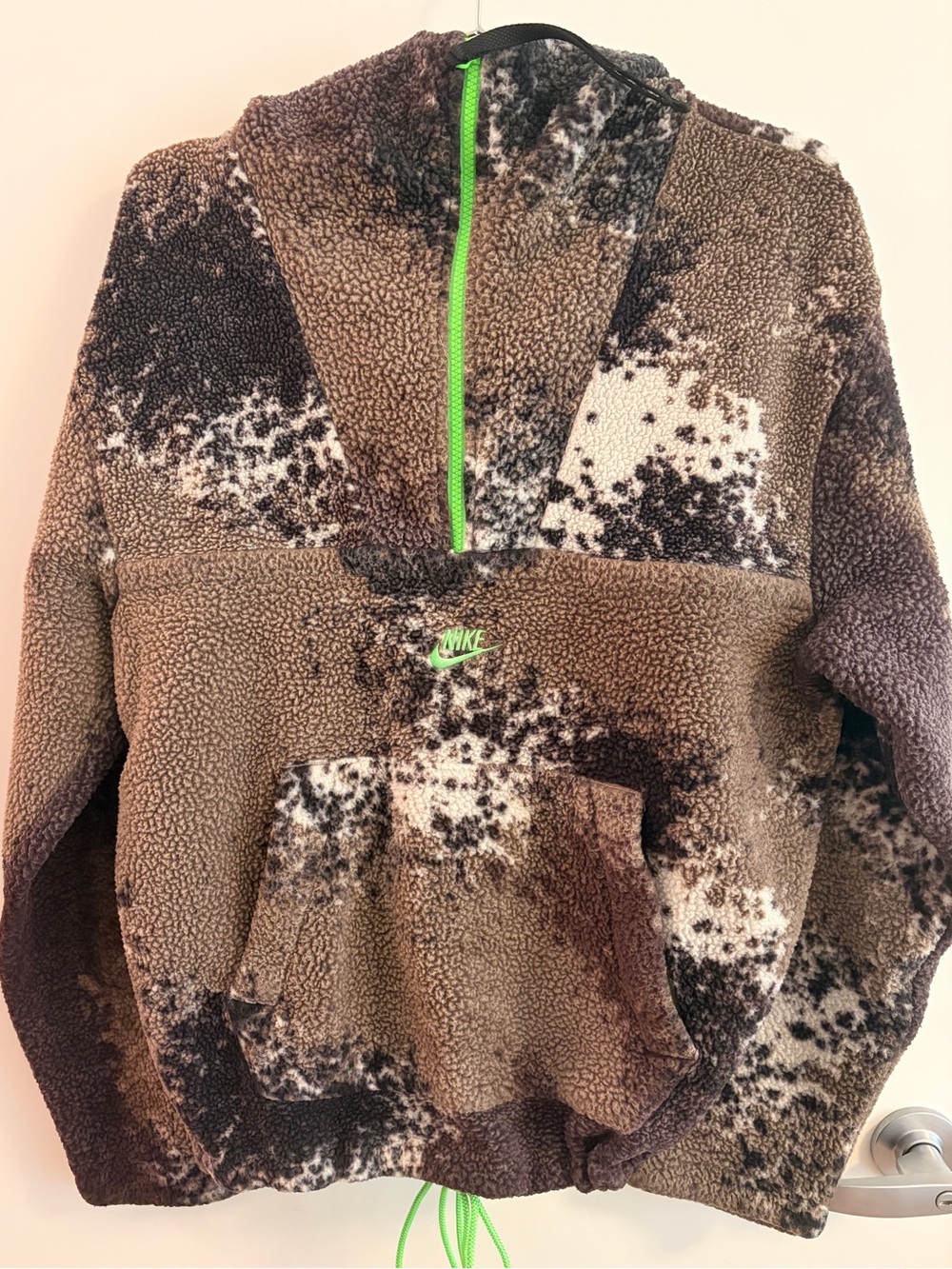Nike Sportswear Sport Essentials Sherpa Hoodie Ironstone Green Brown